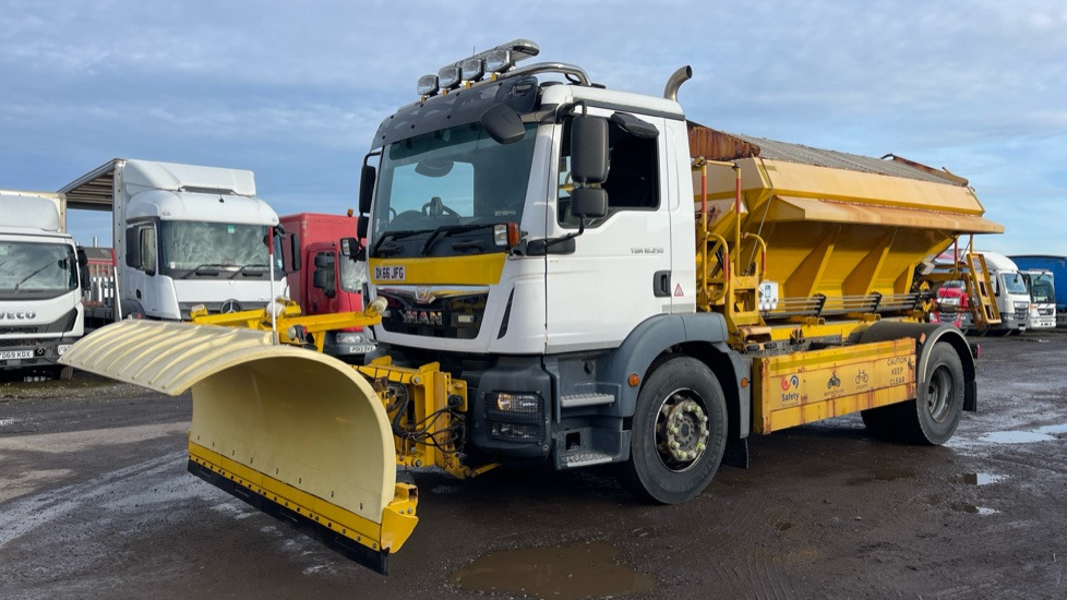 MAN TGM 18.250 EURO 6 - Snow removal vehicle: picture 2 MAN TGM 18.250 EURO 6 - Snow removal vehicle: picture 2