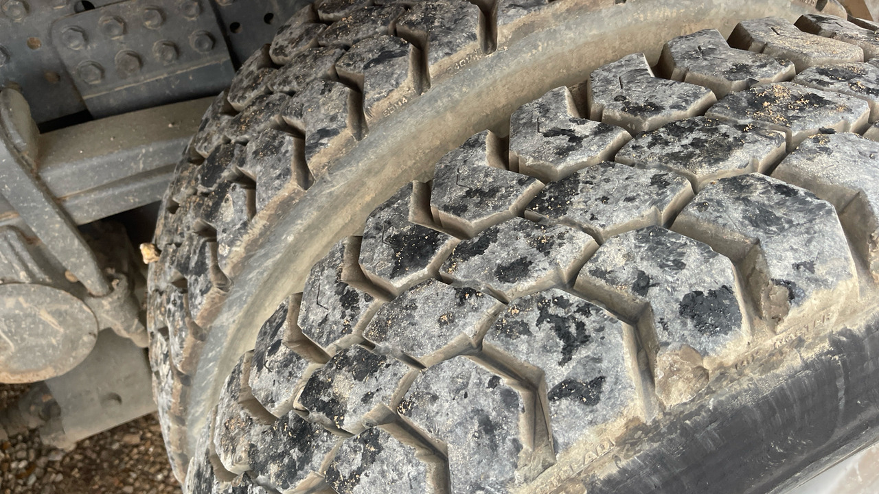 Tipper, Crane truck MERCEDES-BENZ AROCS: picture 22