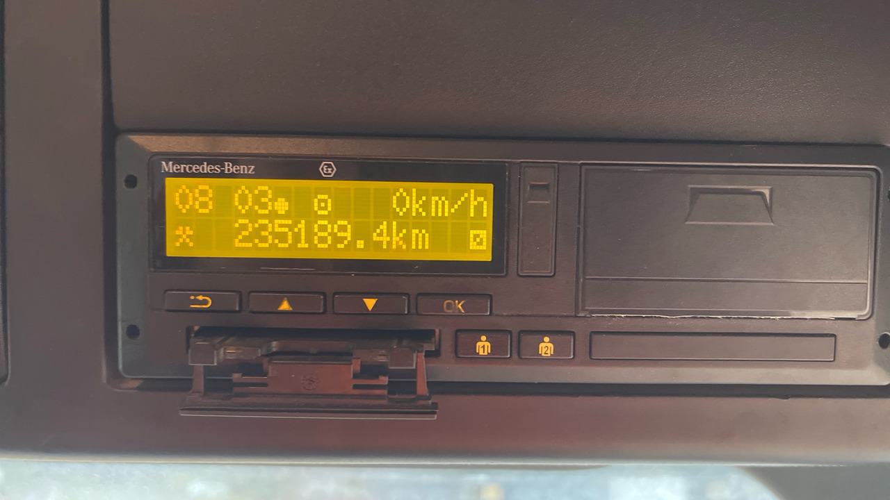 Tipper, Crane truck MERCEDES-BENZ AROCS: picture 9