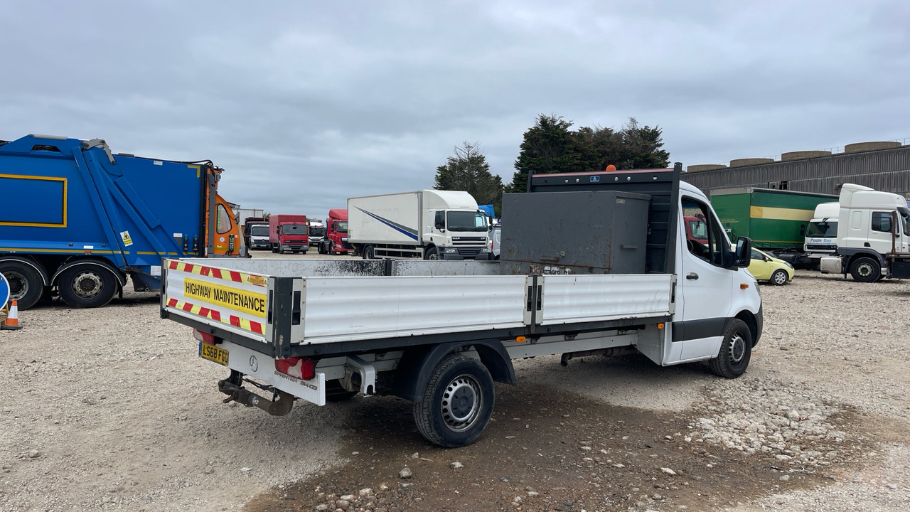 MERCEDES-BENZ SPRINTER 314 CDI - Flatbed van: picture 4 MERCEDES-BENZ SPRINTER 314 CDI - Flatbed van: picture 4