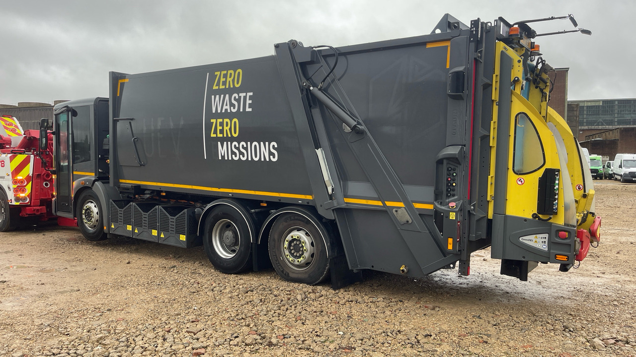 Mercedes-Benz Econic - Garbage truck: picture 4 Mercedes-Benz Econic - Garbage truck: picture 4