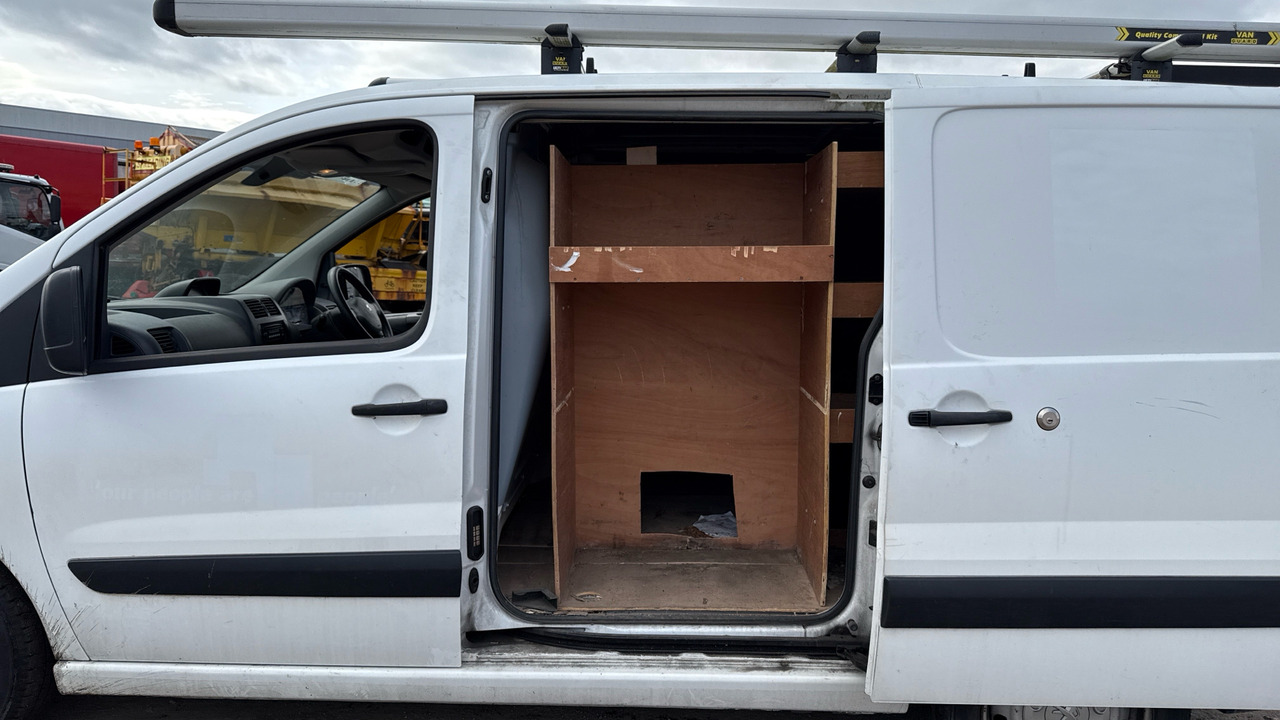 Small van PEUGEOT EXPERT 1000 1.6 HDI 90PS: picture 20