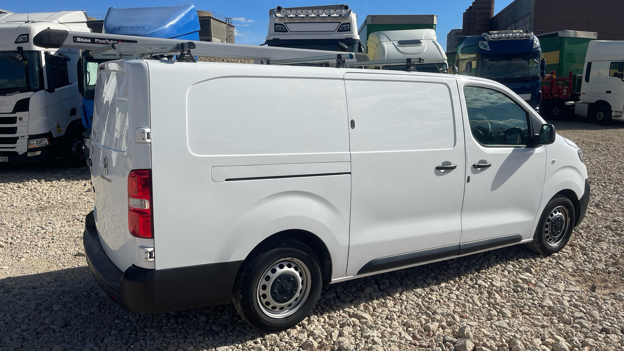 PEUGEOT EXPERT PROFESSIONAL 1.5 BLUE HDI - Panel van: picture 4 PEUGEOT EXPERT PROFESSIONAL 1.5 BLUE HDI - Panel van: picture 4