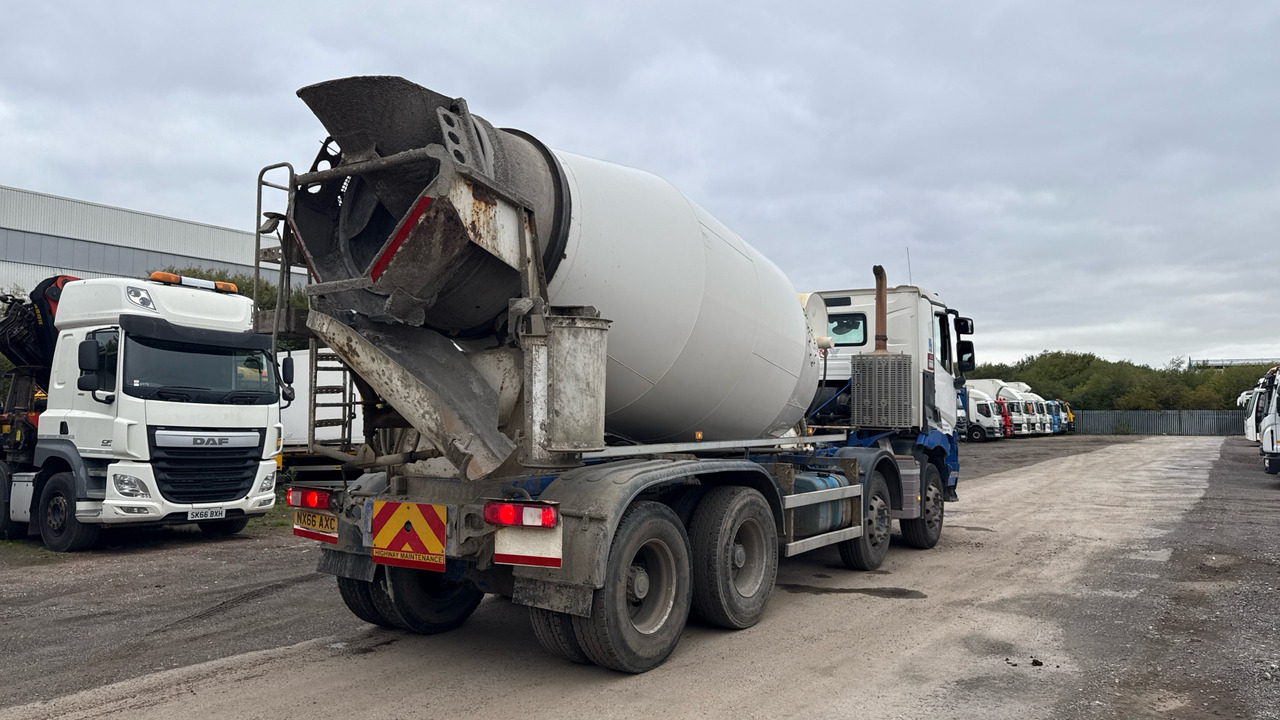 RENAULT C 430 - Concrete mixer truck: picture 4 RENAULT C 430 - Concrete mixer truck: picture 4