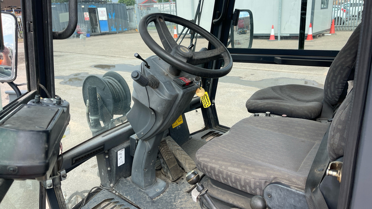 SCHMIDT SWINGO 200+ - Road sweeper: picture 5 SCHMIDT SWINGO 200+ - Road sweeper: picture 5