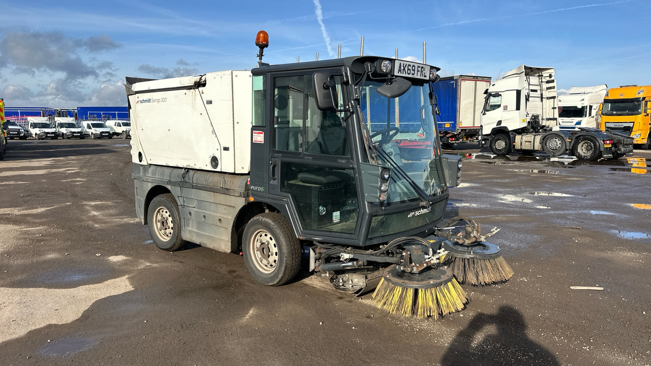 SCHMIDT SWINGO  200 - Road sweeper: picture 1 SCHMIDT SWINGO  200 - Road sweeper: picture 1