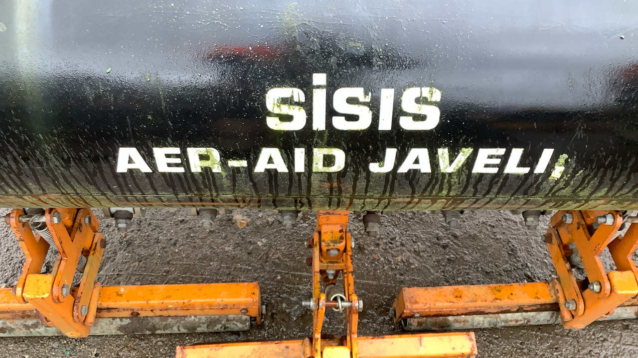 SISIS JV/1500 TRACTOR MOUNTED AERATOR - Construction equipment: picture 5 SISIS JV/1500 TRACTOR MOUNTED AERATOR - Construction equipment: picture 5