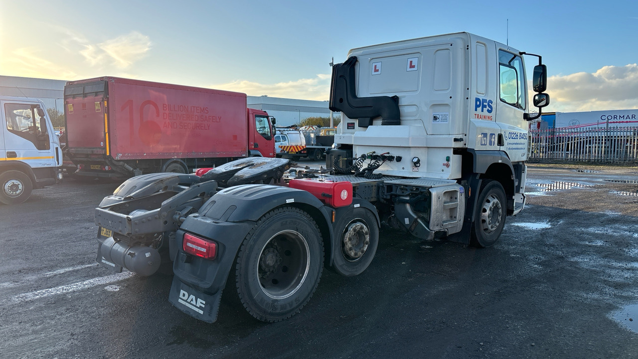 DAF CF 450 - Tractor unit: picture 4 DAF CF 450 - Tractor unit: picture 4