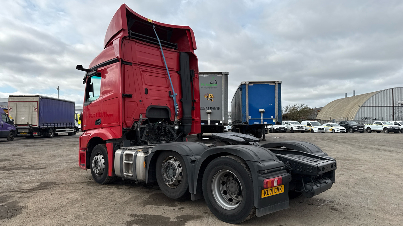 MERCEDES-BENZ ACTROS 2545 - Tractor unit: picture 3 MERCEDES-BENZ ACTROS 2545 - Tractor unit: picture 3