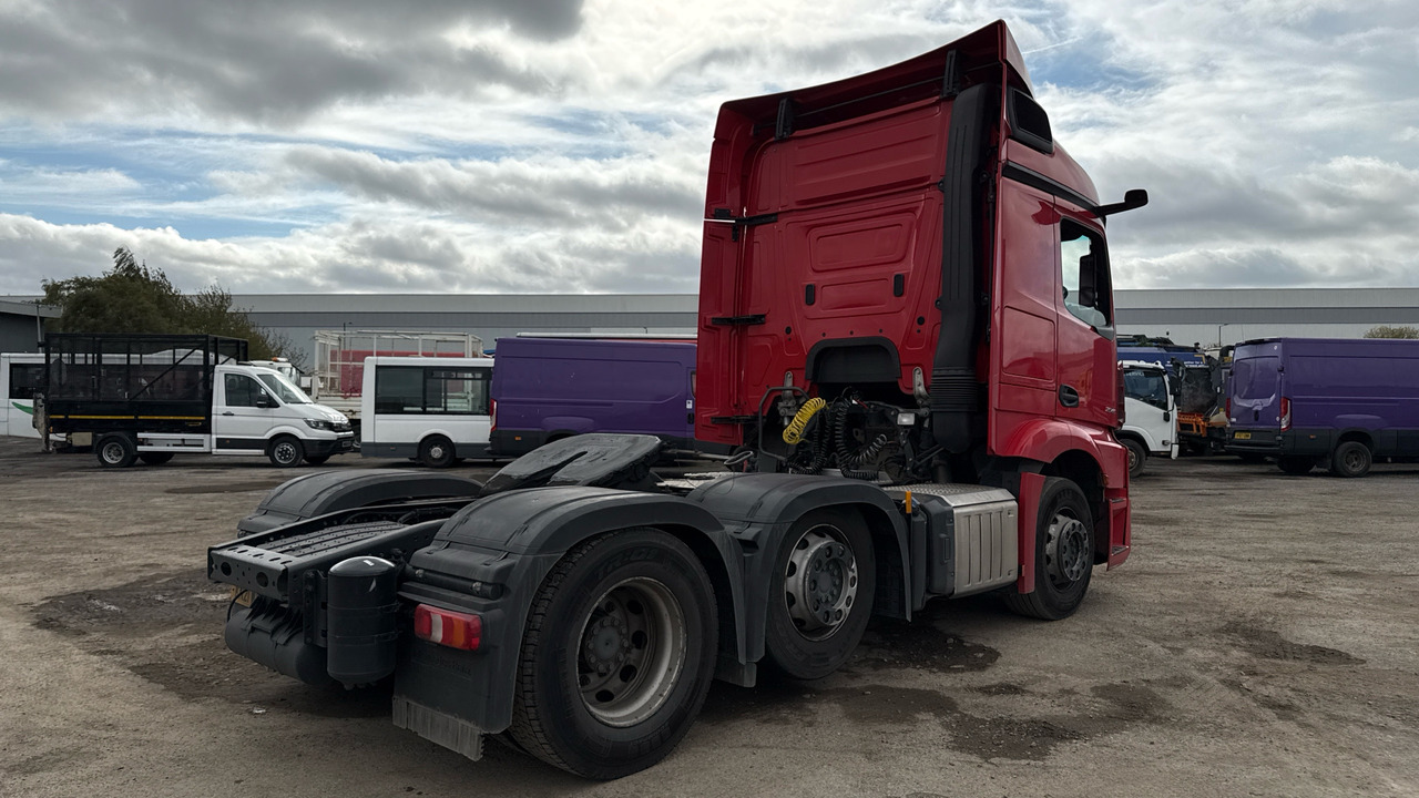 MERCEDES-BENZ ACTROS 2545 - Tractor unit: picture 4 MERCEDES-BENZ ACTROS 2545 - Tractor unit: picture 4