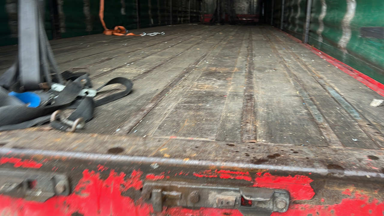 SDC CURTAINSIDE - Trailer: picture 2 SDC CURTAINSIDE - Trailer: picture 2