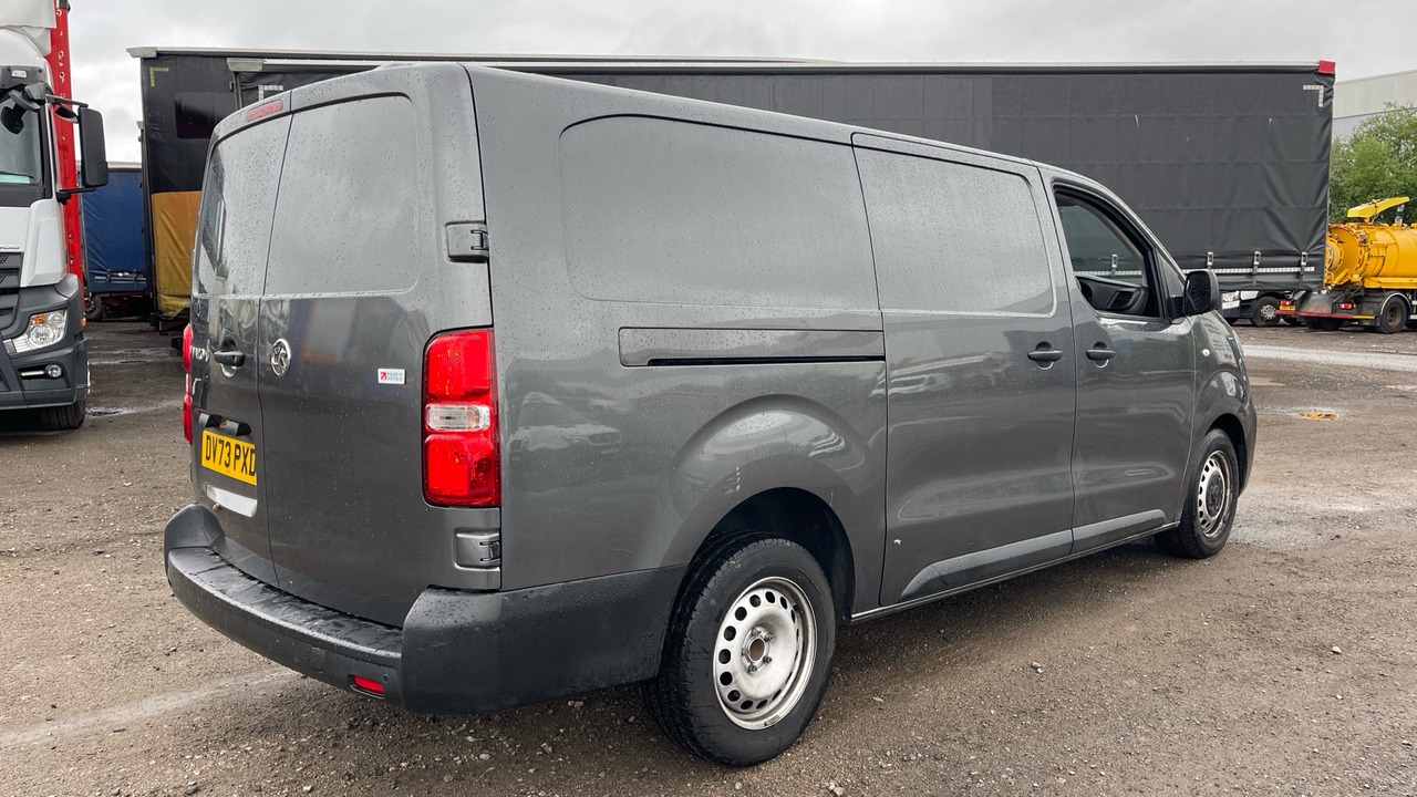 Vauxhall Vivaro 3100 2.0d 145PS Prime - Small van: picture 4 Vauxhall Vivaro 3100 2.0d 145PS Prime - Small van: picture 4