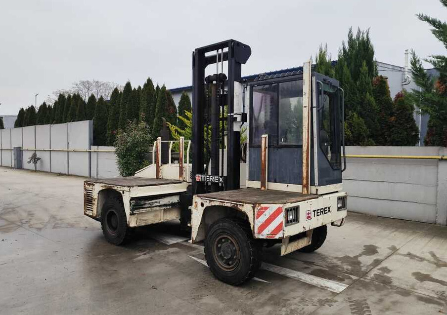 Terex SF50U - Side loader: picture 2 Terex SF50U - Side loader: picture 2