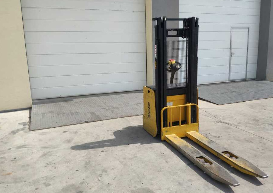 Yale MS14 AC - Stacker: picture 4 Yale MS14 AC - Stacker: picture 4