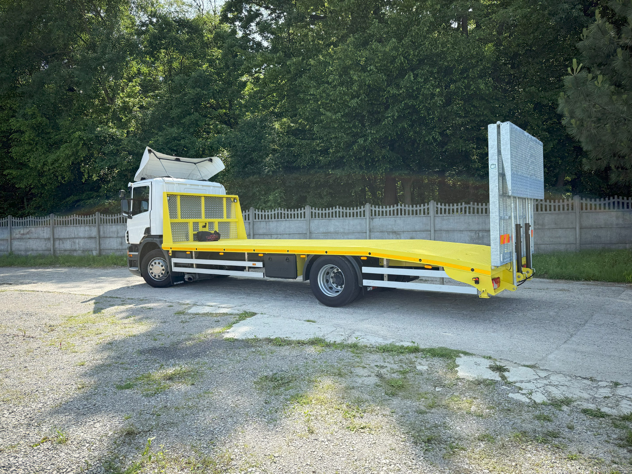 SCANIA P280 - Tow truck: picture 4 SCANIA P280 - Tow truck: picture 4