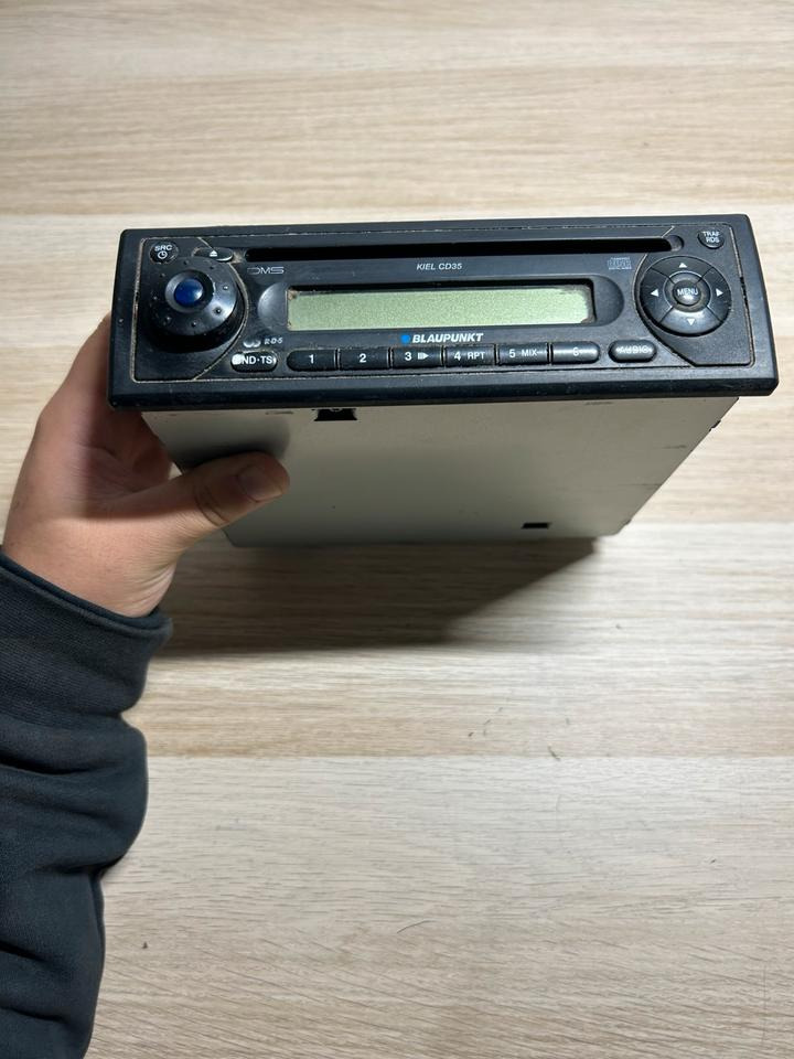 Blaupunkt Multimedia Radio 24V 7645050510 - Navigation system for Truck: picture 2 Blaupunkt Multimedia Radio 24V 7645050510 - Navigation system for Truck: picture 2