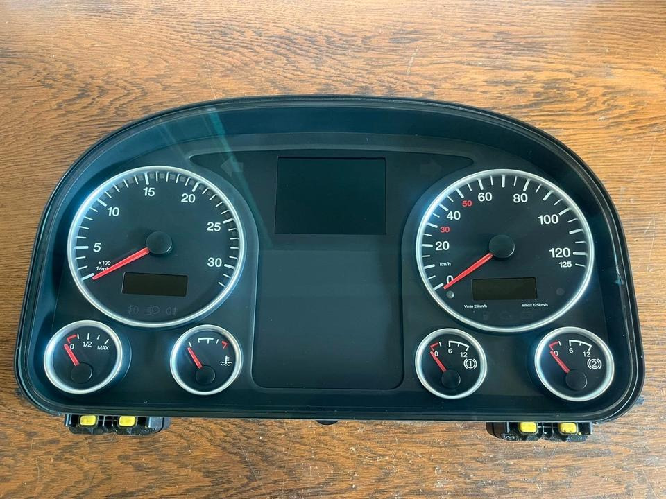 MAN EU6 Kombiinstrument / Tacho 81.27202-6288 - Dashboard for Truck: picture 2 MAN EU6 Kombiinstrument / Tacho 81.27202-6288 - Dashboard for Truck: picture 2