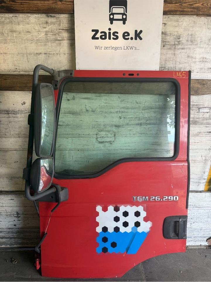 MAN TGM Fahrertür Rot Spiegel Innenverkleidung LN 65 - Door and parts for Truck: picture 1 MAN TGM Fahrertür Rot Spiegel Innenverkleidung LN 65 - Door and parts for Truck: picture 1