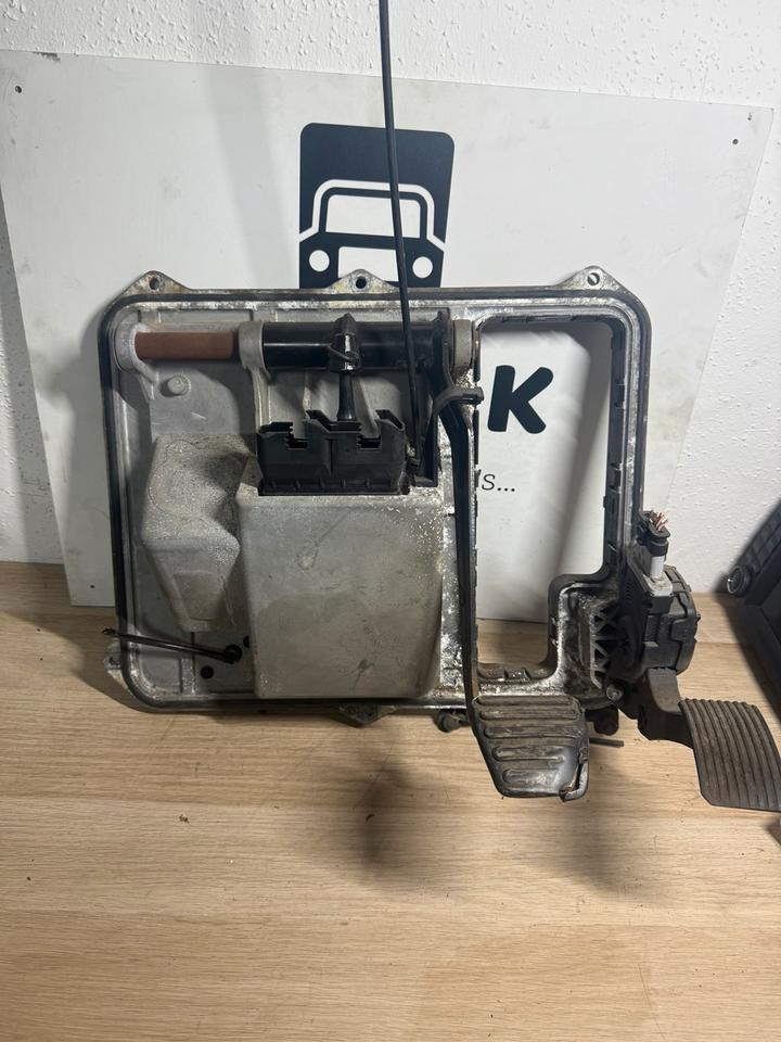 MAN WABCO Fußbremsventil 4800200020 - Brake parts for Truck: picture 4 MAN WABCO Fußbremsventil 4800200020 - Brake parts for Truck: picture 4