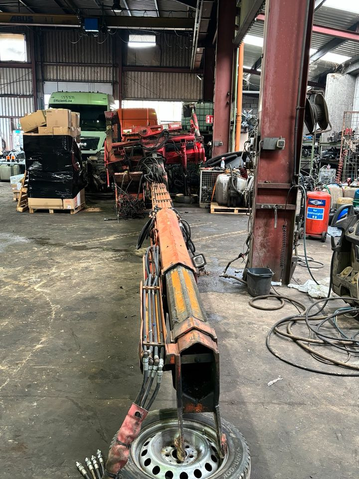 MKG HLK 330 a2VG Kran - Loader crane for Truck: picture 2 MKG HLK 330 a2VG Kran - Loader crane for Truck: picture 2