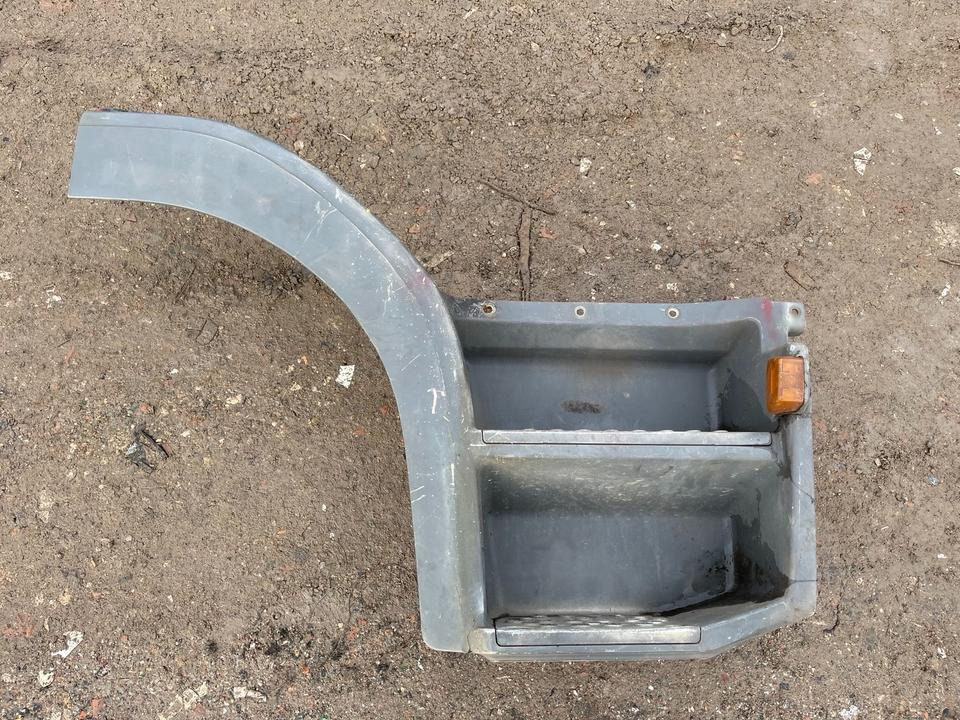 Mercedes ATEGO 12TN Einstieg Rechts Kotflügel - Footstep for Truck: picture 2 Mercedes ATEGO 12TN Einstieg Rechts Kotflügel - Footstep for Truck: picture 2