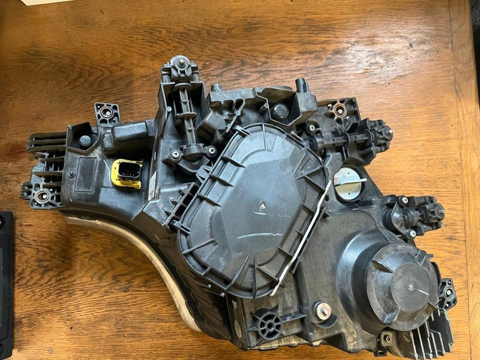 Mercedes Actros LED Scheinwerfer Vorne Links A9618205039 - Headlight for Truck: picture 4 Mercedes Actros LED Scheinwerfer Vorne Links A9618205039 - Headlight for Truck: picture 4