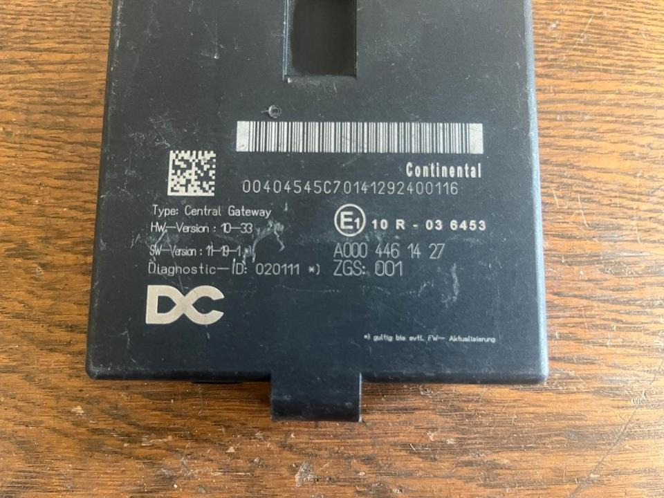 Mercedes Actros MP4 Central Gateway Steuergerät A0004461427 - ECU for Truck: picture 3 Mercedes Actros MP4 Central Gateway Steuergerät A0004461427 - ECU for Truck: picture 3
