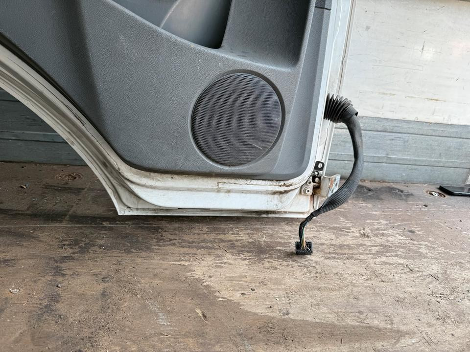 Mercedes Atego 2 Fahrertür Weiße Spiegel Innenverkleidung LN 72 - Door and parts for Truck: picture 5 Mercedes Atego 2 Fahrertür Weiße Spiegel Innenverkleidung LN 72 - Door and parts for Truck: picture 5