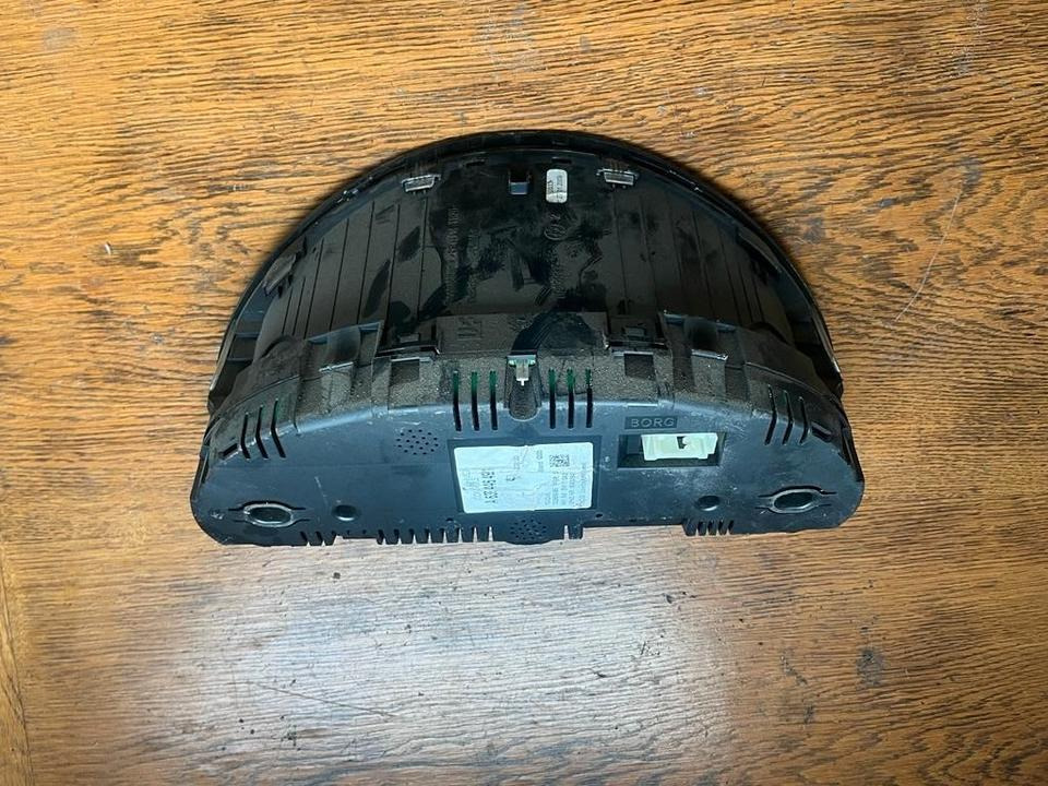 Mercedes Vito Viano W639 Kombiinstrument Tacho A6394464921 - Dashboard for Truck: picture 3 Mercedes Vito Viano W639 Kombiinstrument Tacho A6394464921 - Dashboard for Truck: picture 3