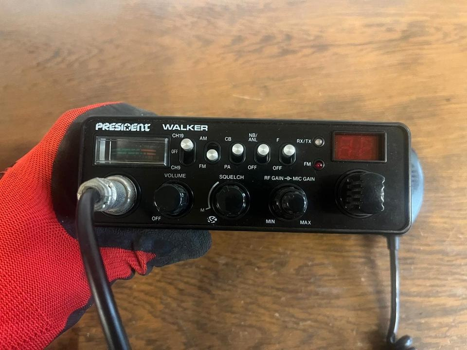 President Walker Funkgerät 34540 - Navigation system for Truck: picture 2 President Walker Funkgerät 34540 - Navigation system for Truck: picture 2