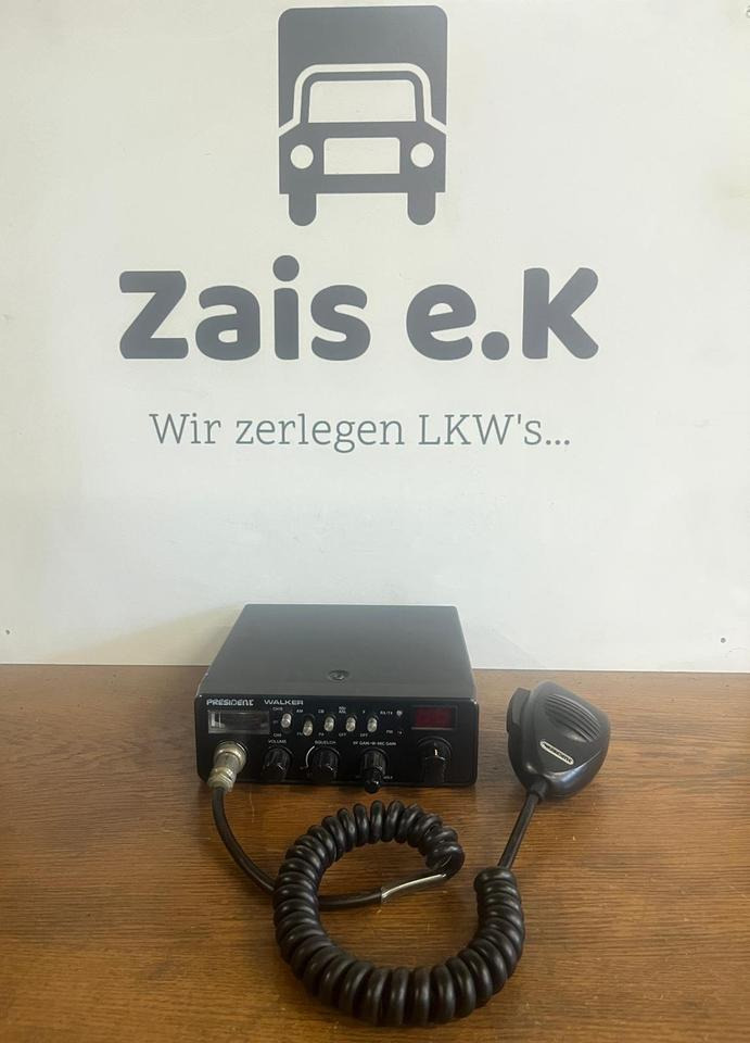 President Walker Funkgerät 34540 - Navigation system for Truck: picture 1 President Walker Funkgerät 34540 - Navigation system for Truck: picture 1