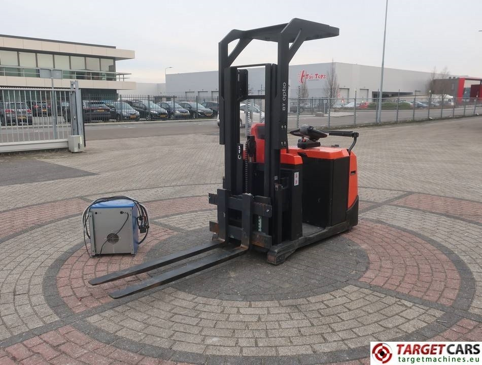 BT OPTIO OSE120CB Order Picker Duplex-270cm 1200KG - Order picker: picture 3 BT OPTIO OSE120CB Order Picker Duplex-270cm 1200KG - Order picker: picture 3