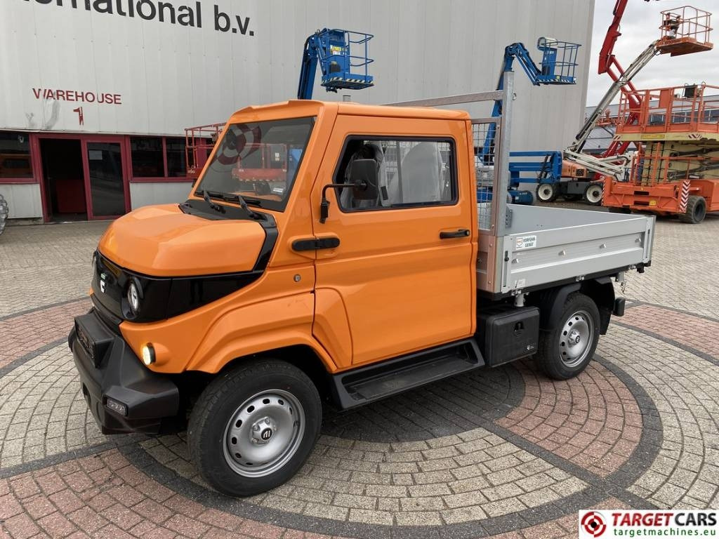 Evum ACar Electric 4x4 UTV Tipper Kipper Vehicle - Tipper van, Electric utility vehicle: picture 1 Evum ACar Electric 4x4 UTV Tipper Kipper Vehicle - Tipper van, Electric utility vehicle: picture 1
