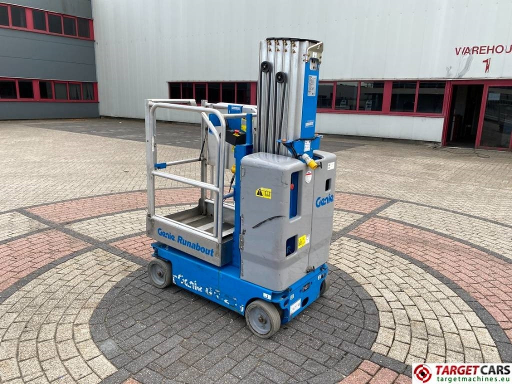 Genie GR-20 RunAbout El Vertical Mast Work Lift 802cm - Vertical mast lift: picture 4 Genie GR-20 RunAbout El Vertical Mast Work Lift 802cm - Vertical mast lift: picture 4