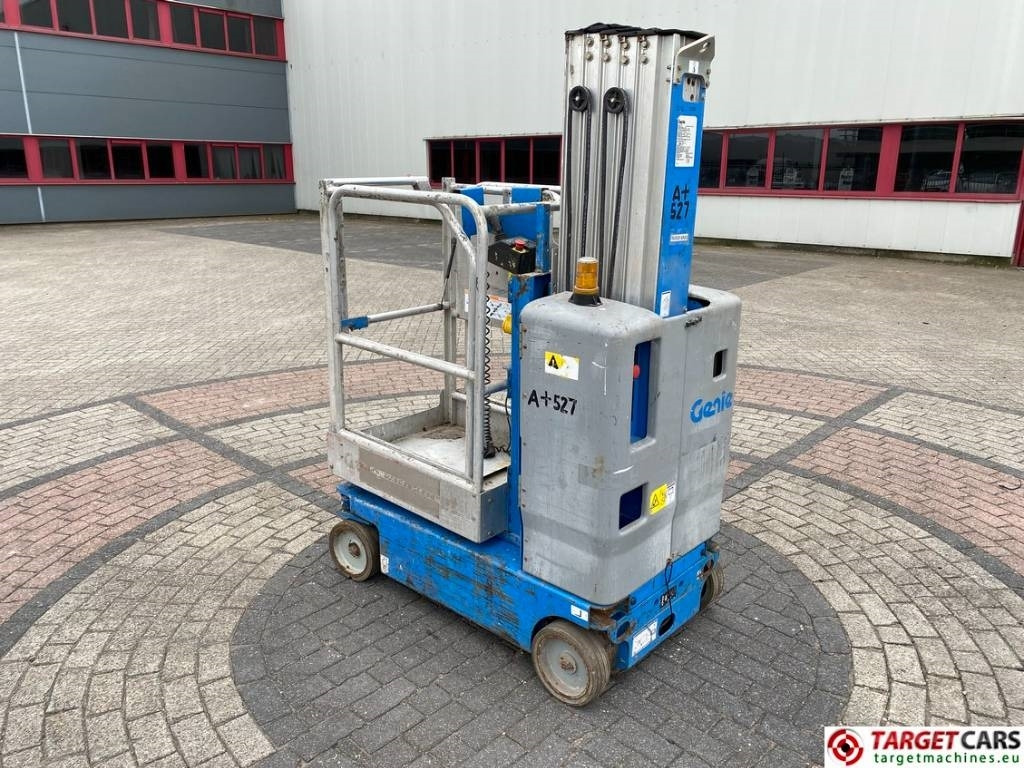 Genie GR-20 Runabout Vertical Mast Work Lift 802cm - Vertical mast lift: picture 4 Genie GR-20 Runabout Vertical Mast Work Lift 802cm - Vertical mast lift: picture 4
