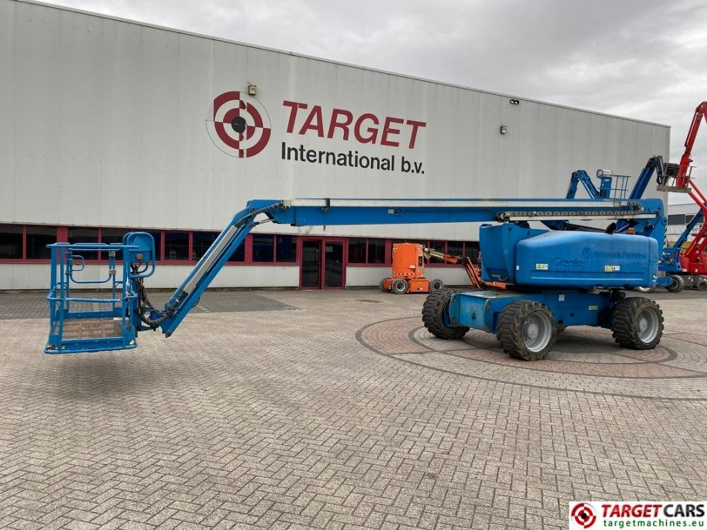Genie Z-80/60 Articulated 4x4x4 Diesel Boom Lift 2577cm - Articulated boom: picture 1 Genie Z-80/60 Articulated 4x4x4 Diesel Boom Lift 2577cm - Articulated boom: picture 1