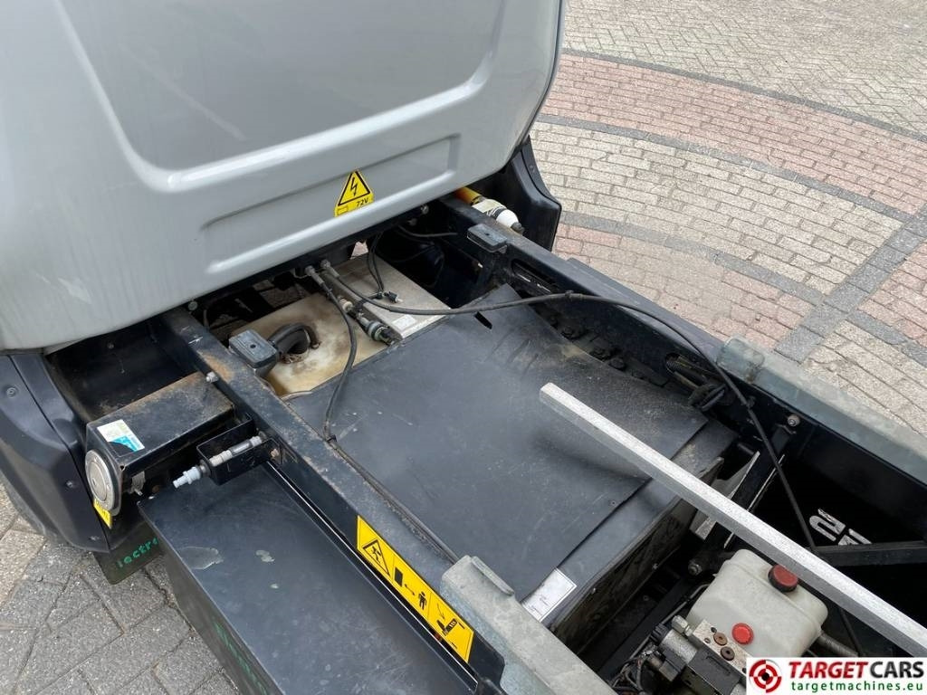 Tipper, Electric utility vehicle Goupil G5 Electric UTV Utility Tipper Kipper Vehicle: picture 12