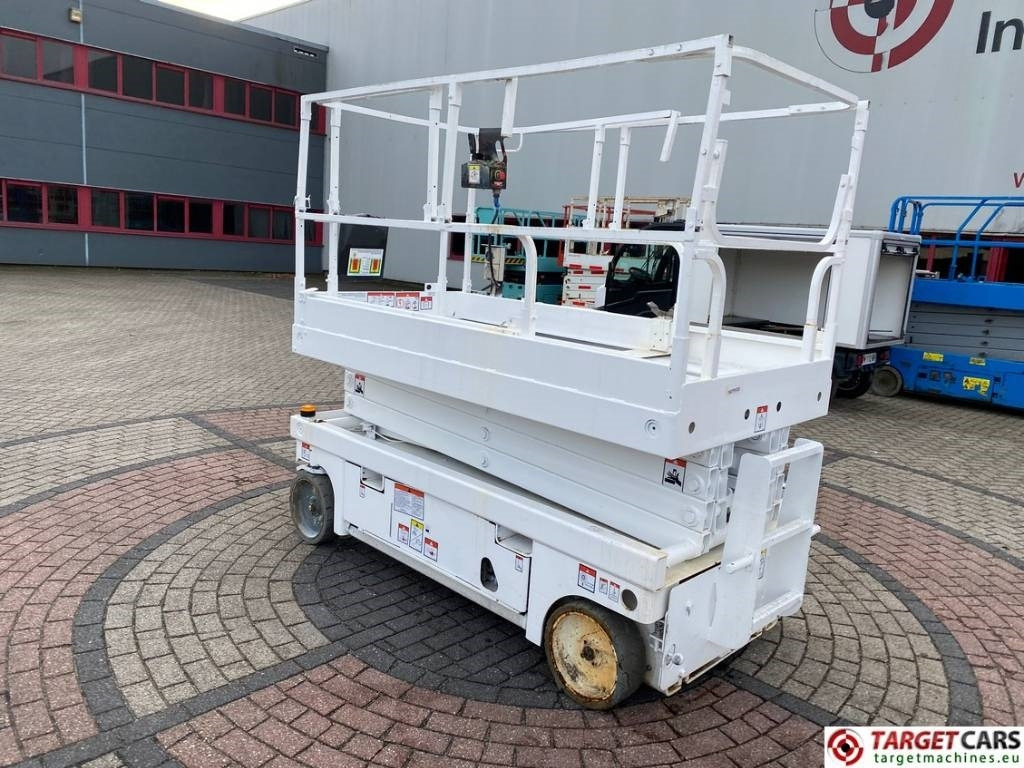 Haulotte Compact 10 Electric Scissor Work Lift 1015cm - Scissor lift: picture 4 Haulotte Compact 10 Electric Scissor Work Lift 1015cm - Scissor lift: picture 4