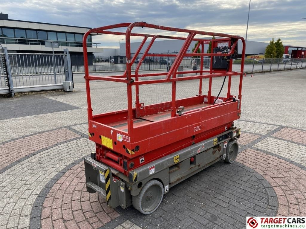 Haulotte Compact 8 Electric Scissor Work Lift 818cm - Scissor lift: picture 3 Haulotte Compact 8 Electric Scissor Work Lift 818cm - Scissor lift: picture 3