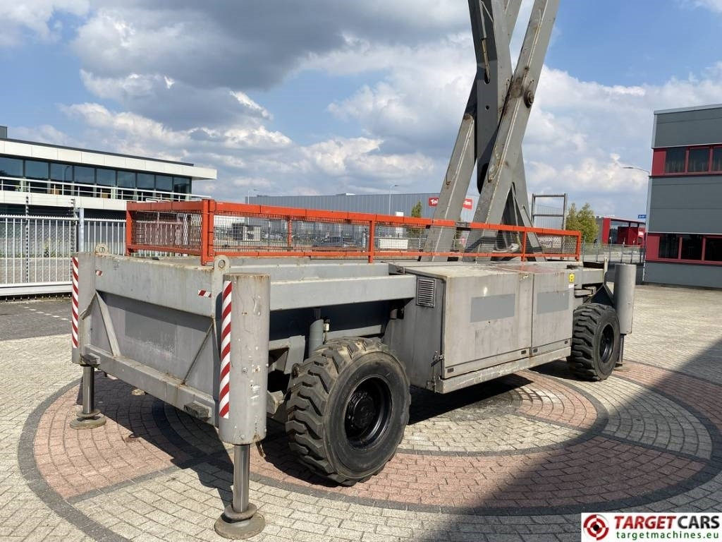 Scissor lift Holland Lift Combistar M-250DL27 diesel scissor worklift 27.20M: picture 36