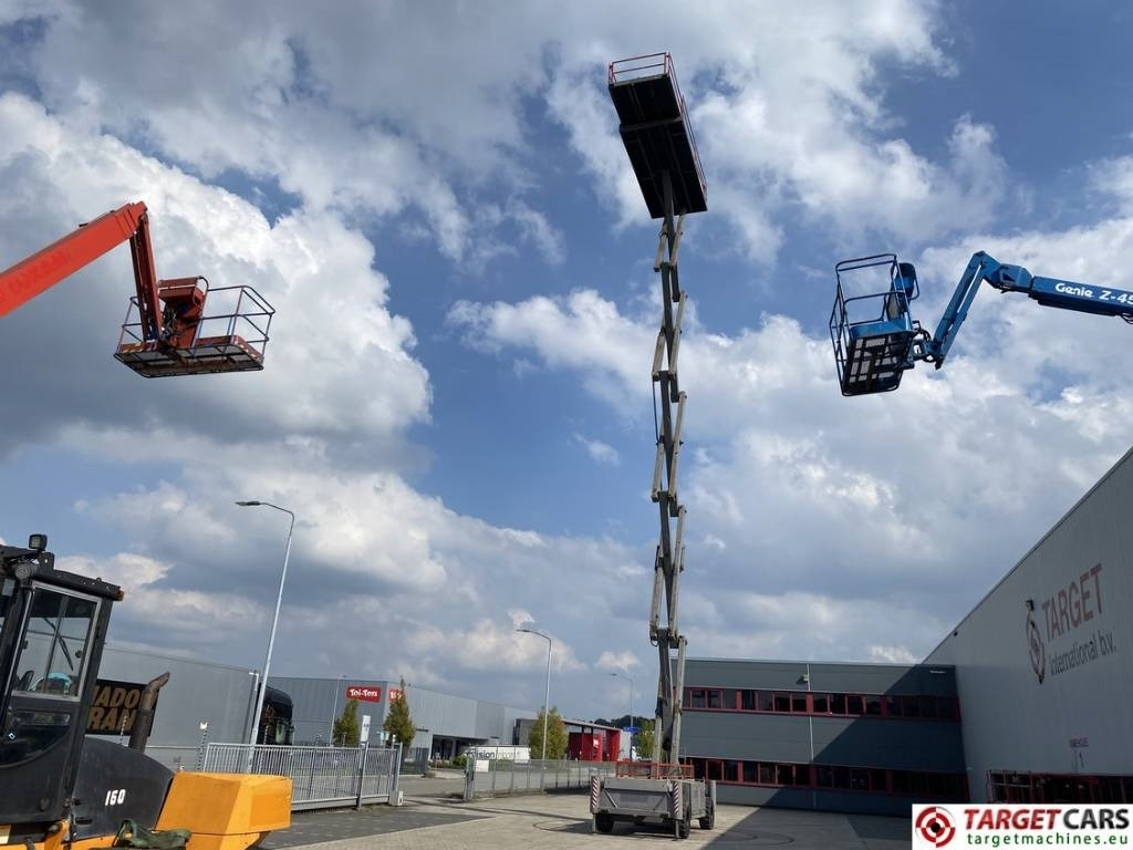 Scissor lift Holland Lift Combistar M-250DL27 diesel scissor worklift 27.20M: picture 6