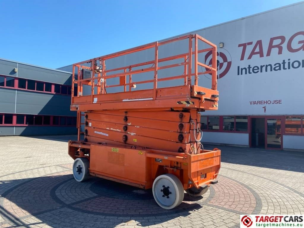 JLG 153-12 Liftlux Electric Scissor Work Lift 1730cm  - Scissor lift: picture 4 JLG 153-12 Liftlux Electric Scissor Work Lift 1730cm  - Scissor lift: picture 4
