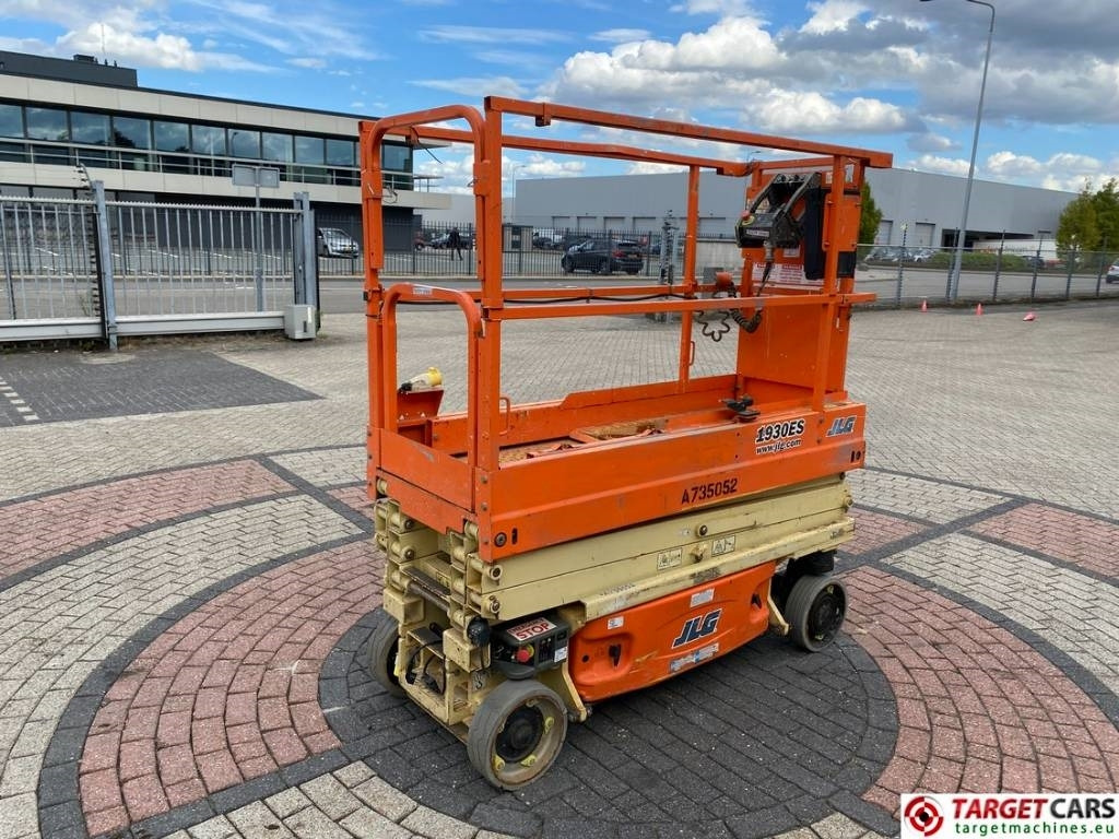 JLG 1930ES Electric Scissor Work Lift 772cm - Scissor lift: picture 3 JLG 1930ES Electric Scissor Work Lift 772cm - Scissor lift: picture 3
