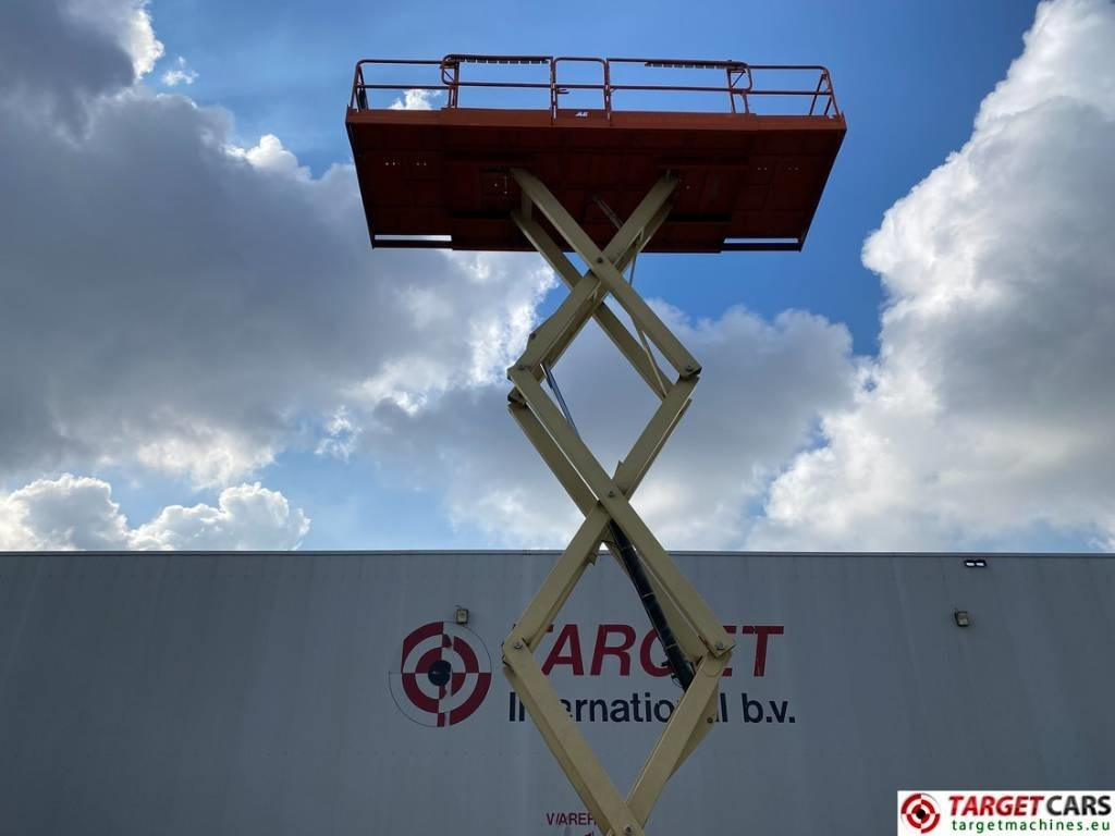 Scissor lift JLG 3394RT Diesel 4x4 Scissor Work Lift 1206cm: picture 20