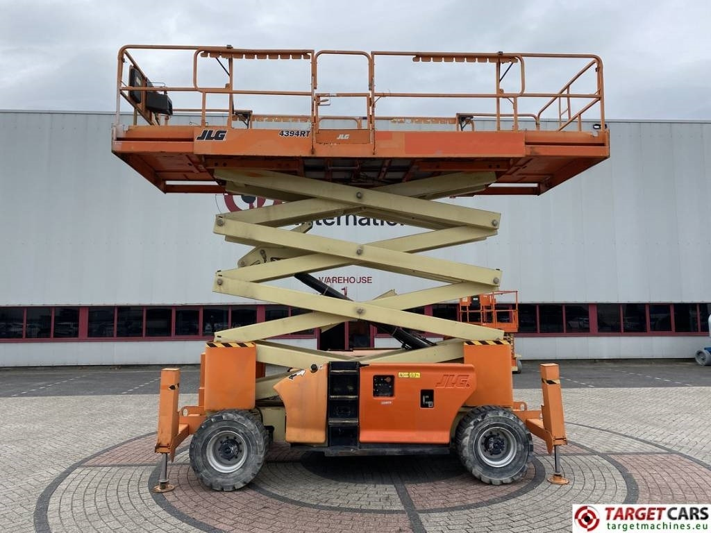 JLG 4394RT Diesel 4x4 Scissor Work Lift 1511cm  - Scissor lift: picture 5 JLG 4394RT Diesel 4x4 Scissor Work Lift 1511cm  - Scissor lift: picture 5