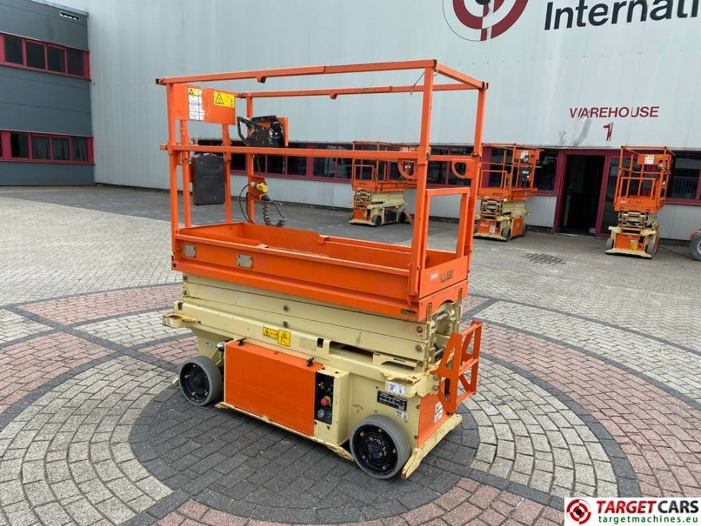 JLG 6RS Electric Scissor Work Lift 779cm - Scissor lift: picture 4 JLG 6RS Electric Scissor Work Lift 779cm - Scissor lift: picture 4