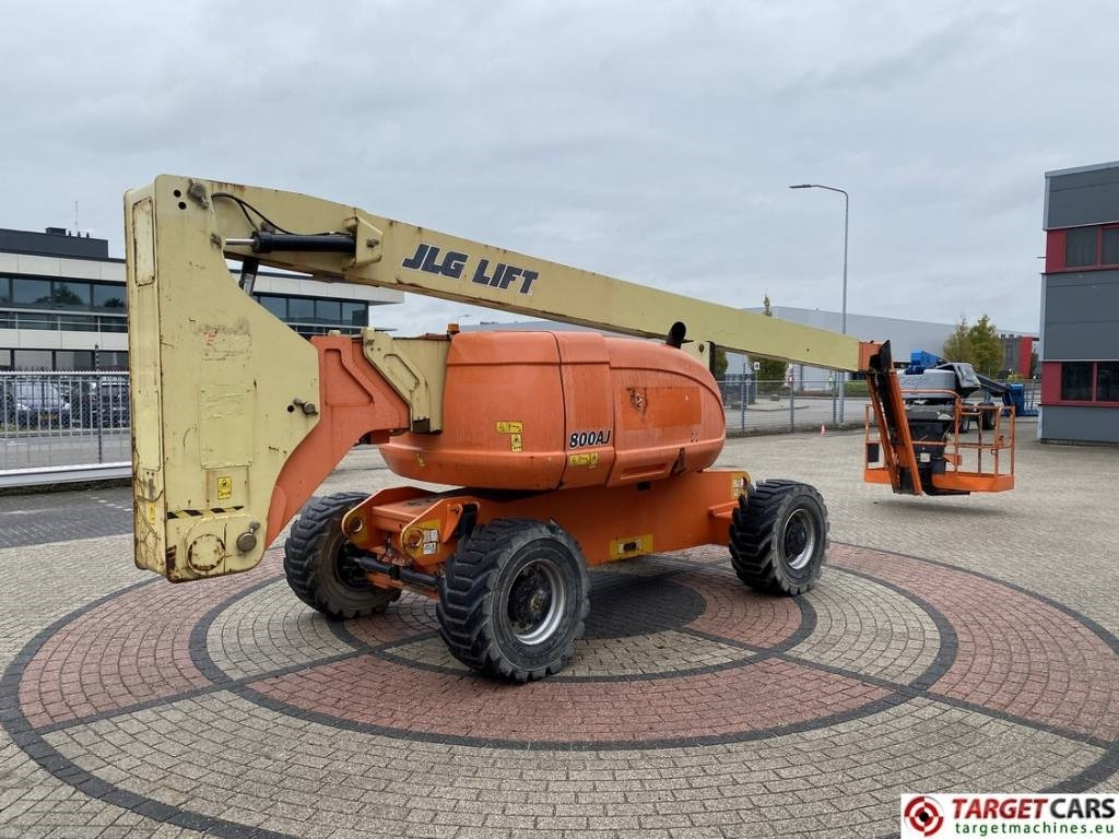 JLG 800AJ Articulated 4x4 Diesel Boom Work Lift 2638cm - Articulated boom: picture 3 JLG 800AJ Articulated 4x4 Diesel Boom Work Lift 2638cm - Articulated boom: picture 3
