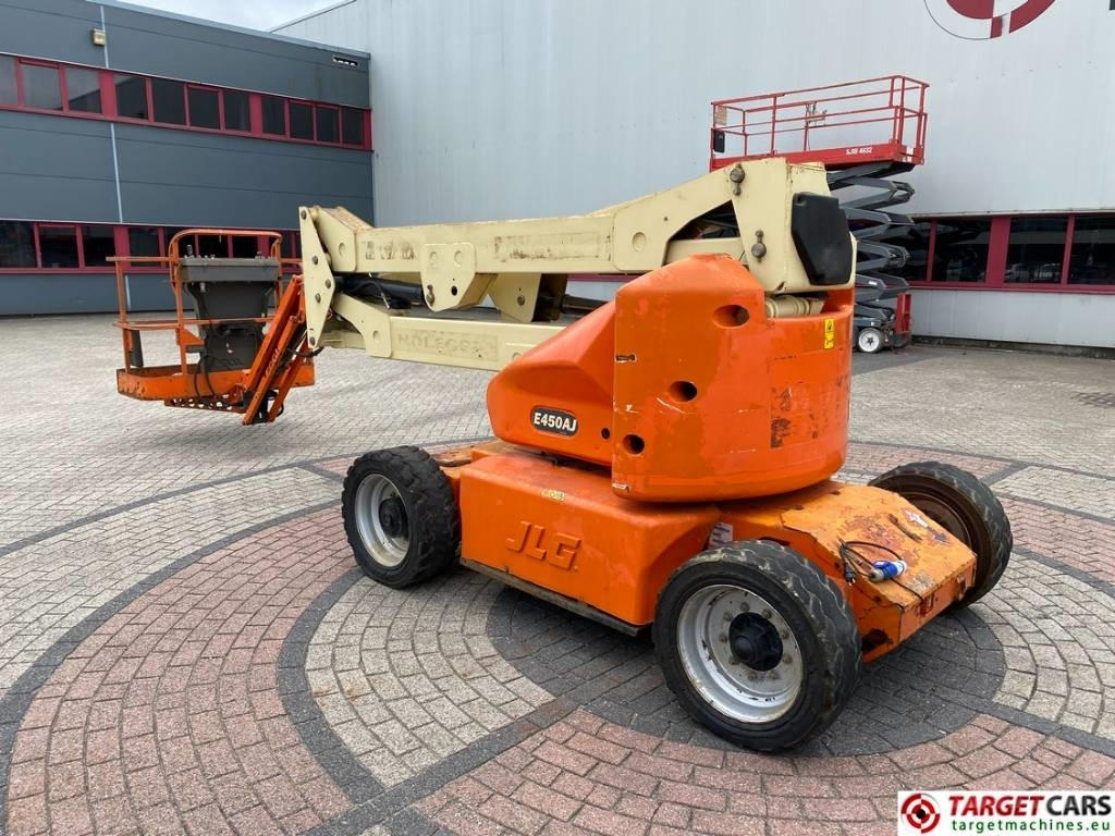 JLG E450AJ Articulated Electric Boom Work Lift 1572cm - Articulated boom: picture 4 JLG E450AJ Articulated Electric Boom Work Lift 1572cm - Articulated boom: picture 4