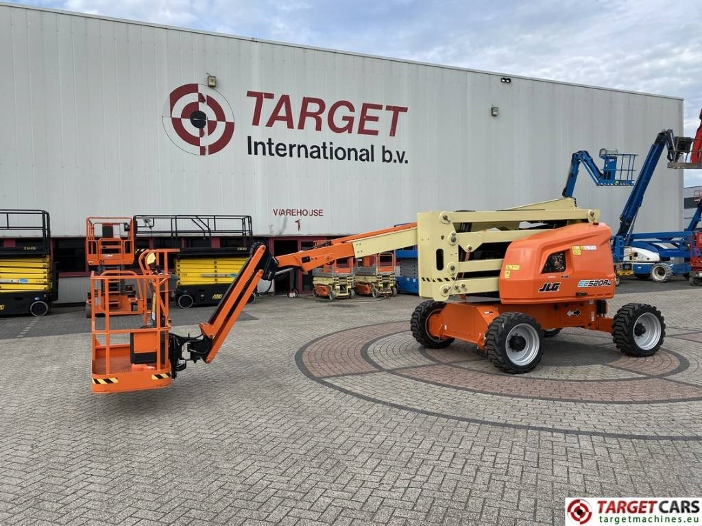JLG EC520AJ Electric Articulated Boom Work Lift 1800cm - Articulated boom: picture 1 JLG EC520AJ Electric Articulated Boom Work Lift 1800cm - Articulated boom: picture 1