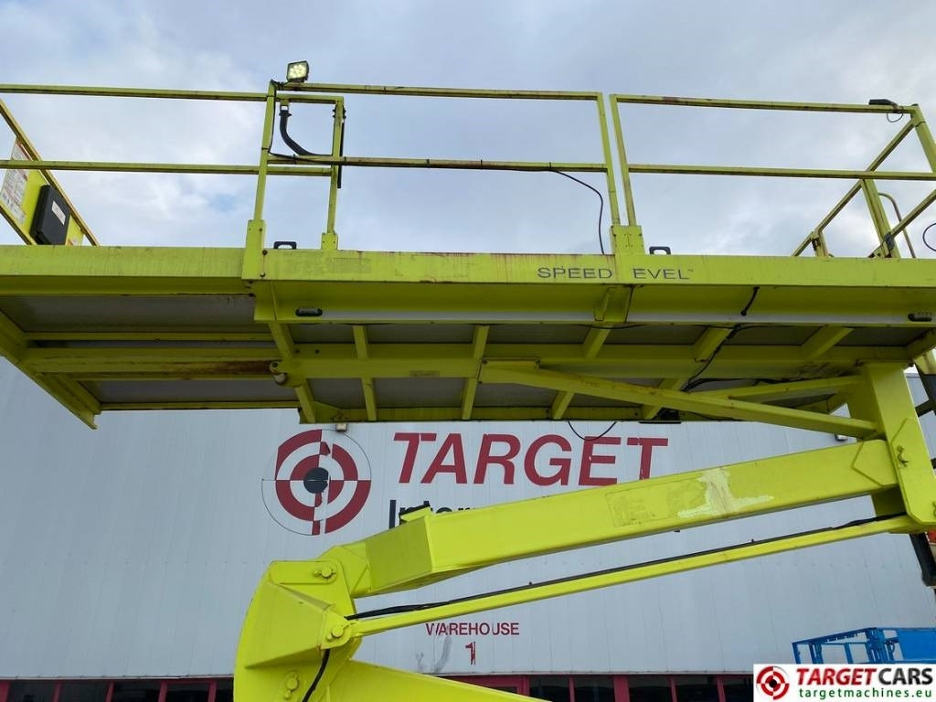 Scissor lift MEC 2684RT Diesel 4x4 Scissor Lift Speed-Level 992cm: picture 31